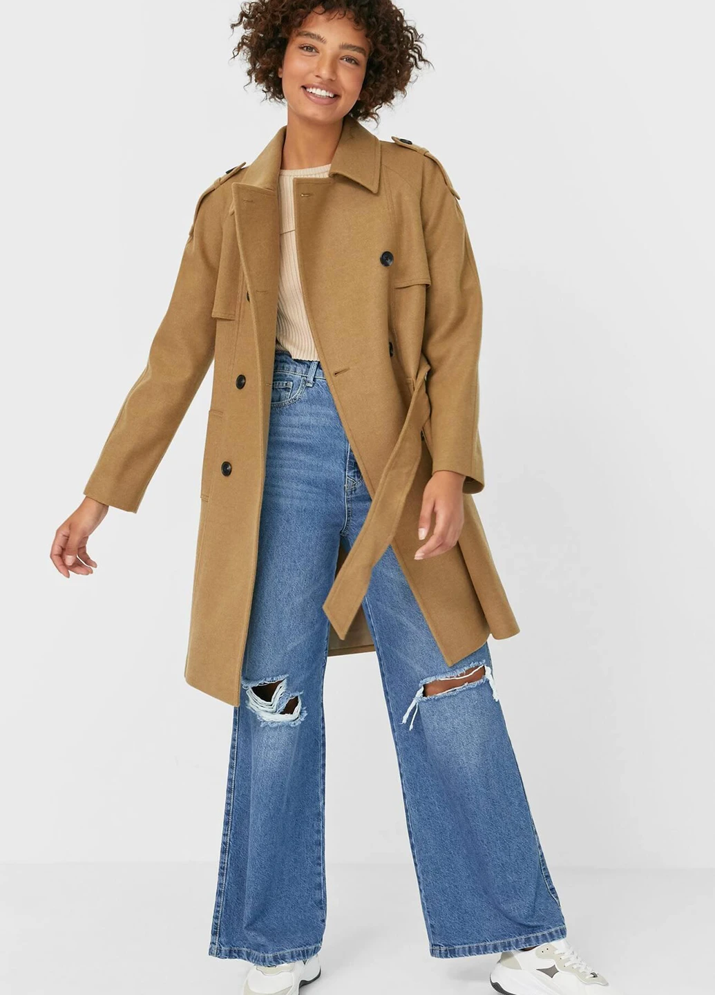 Темно-бежевое демисезонное Пальто двубортное Stradivarius
