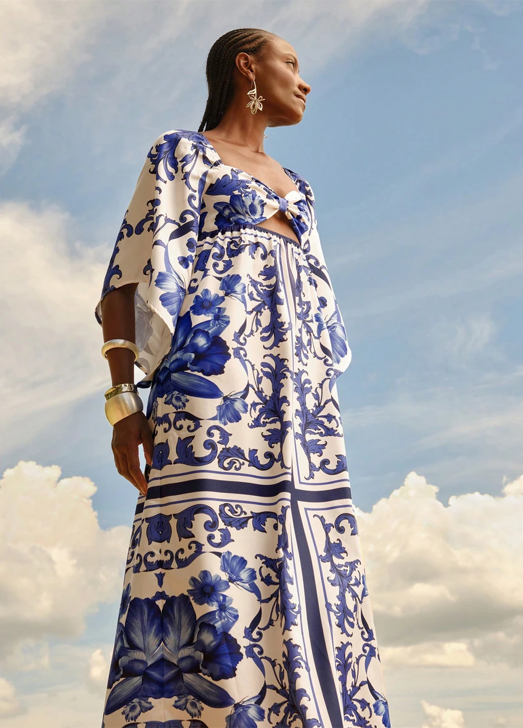 Молочное кэжуал платье в стиле ампир SHEIN с рисунком