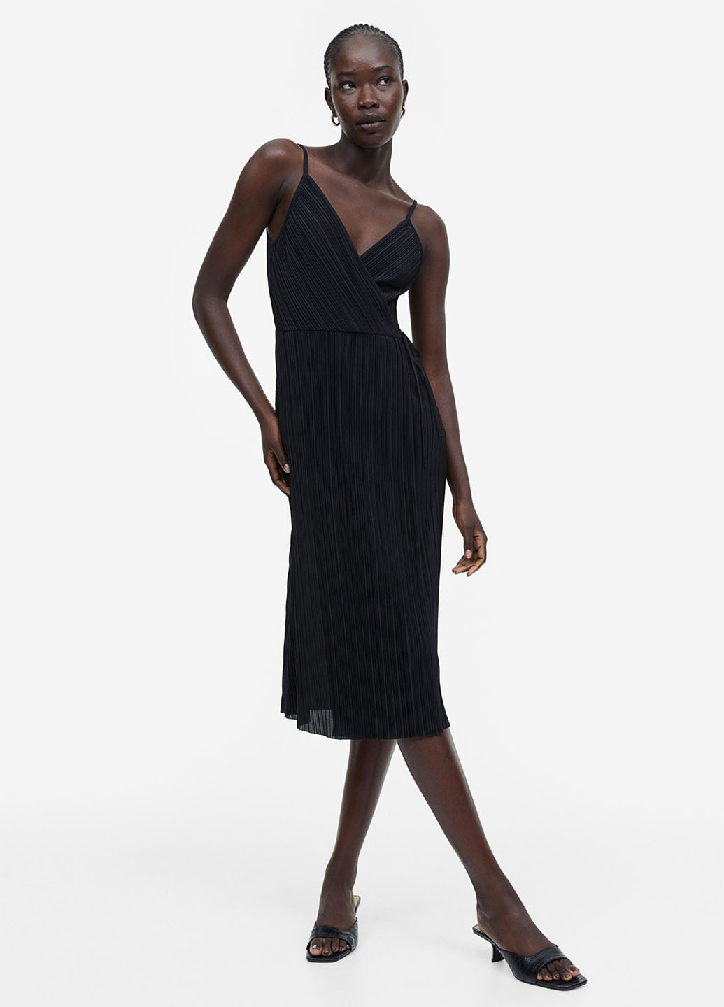 Чорна кежуал сукня на запах, плісована H&M однотонна