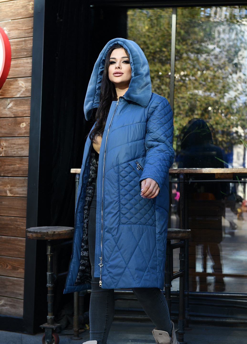 Синя зимня куртка Miledi