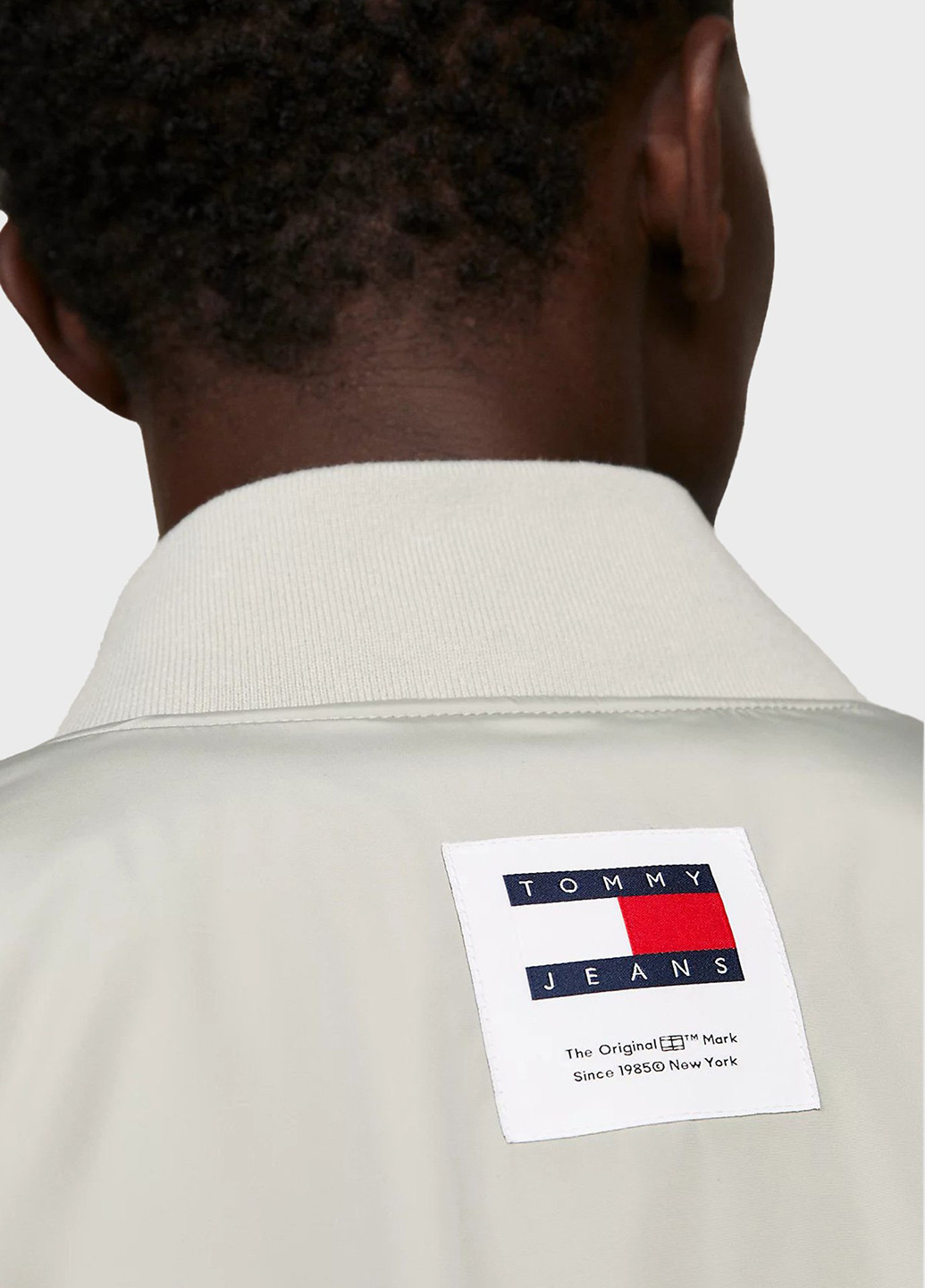 Бомбер Tommy Jeans на молнии (306813896)