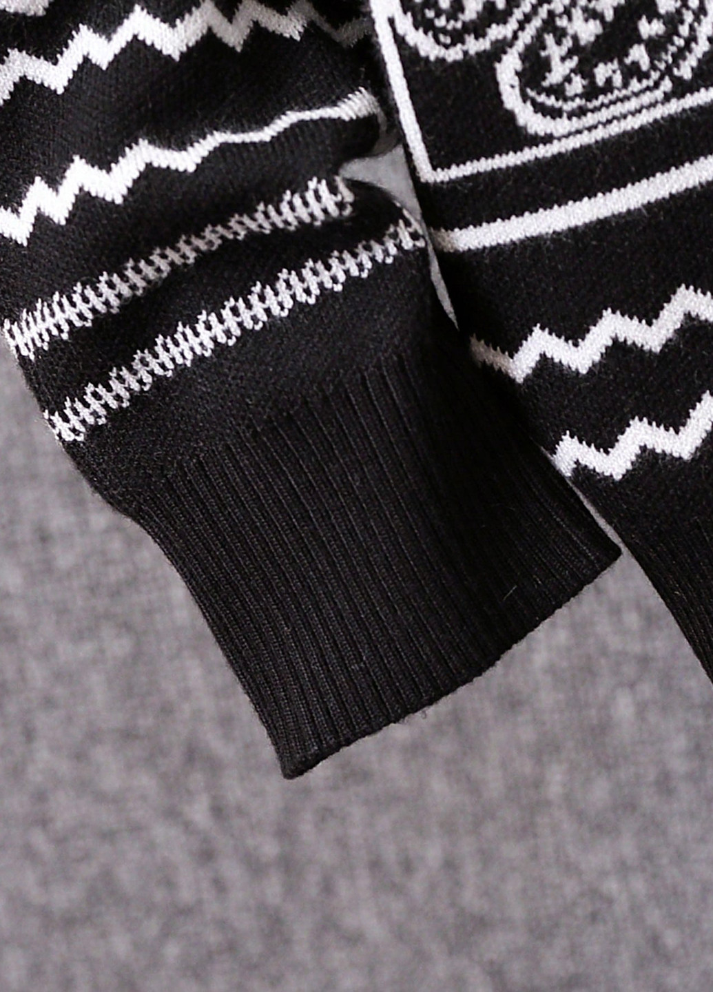 Чорний демісезонний джемпер джемпер SHEIN