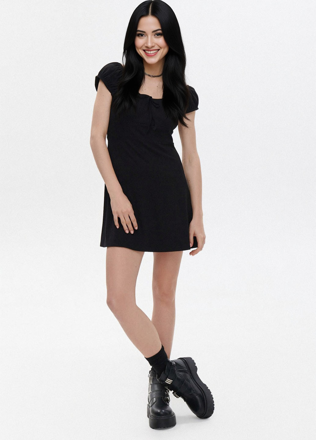 Черное кэжуал платье а-силуэт Cropp однотонное