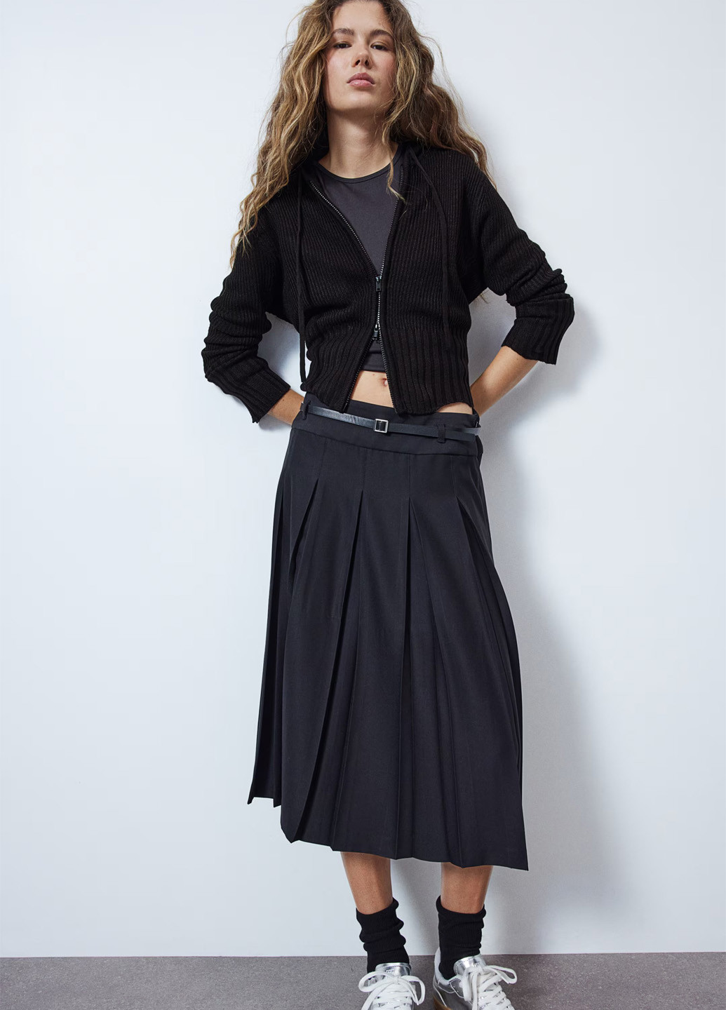 Толстовка H&M (324223900)