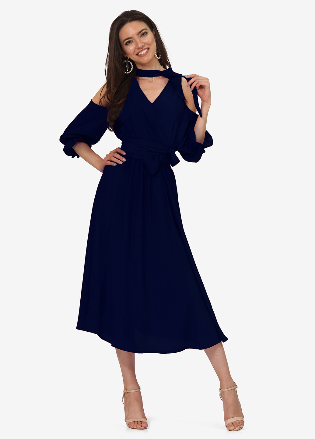Темно-синее кэжуал платье клеш, с открытыми плечами Lila Kass однотонное