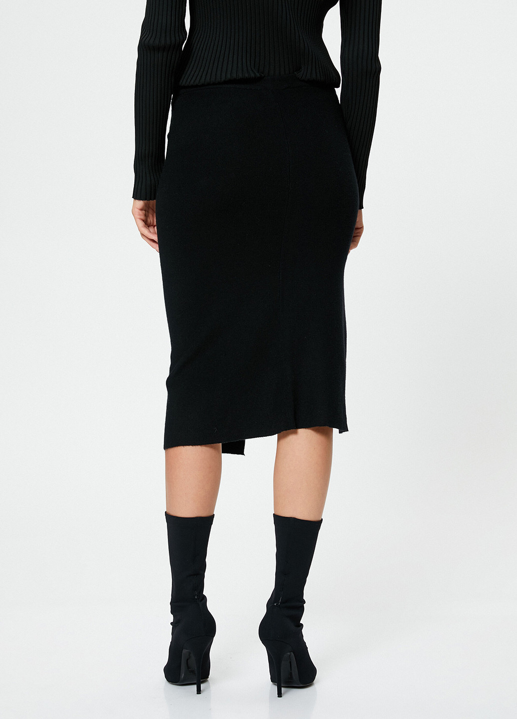 Черная кэжуал однотонная юбка KOTON а-силуэта (трапеция)