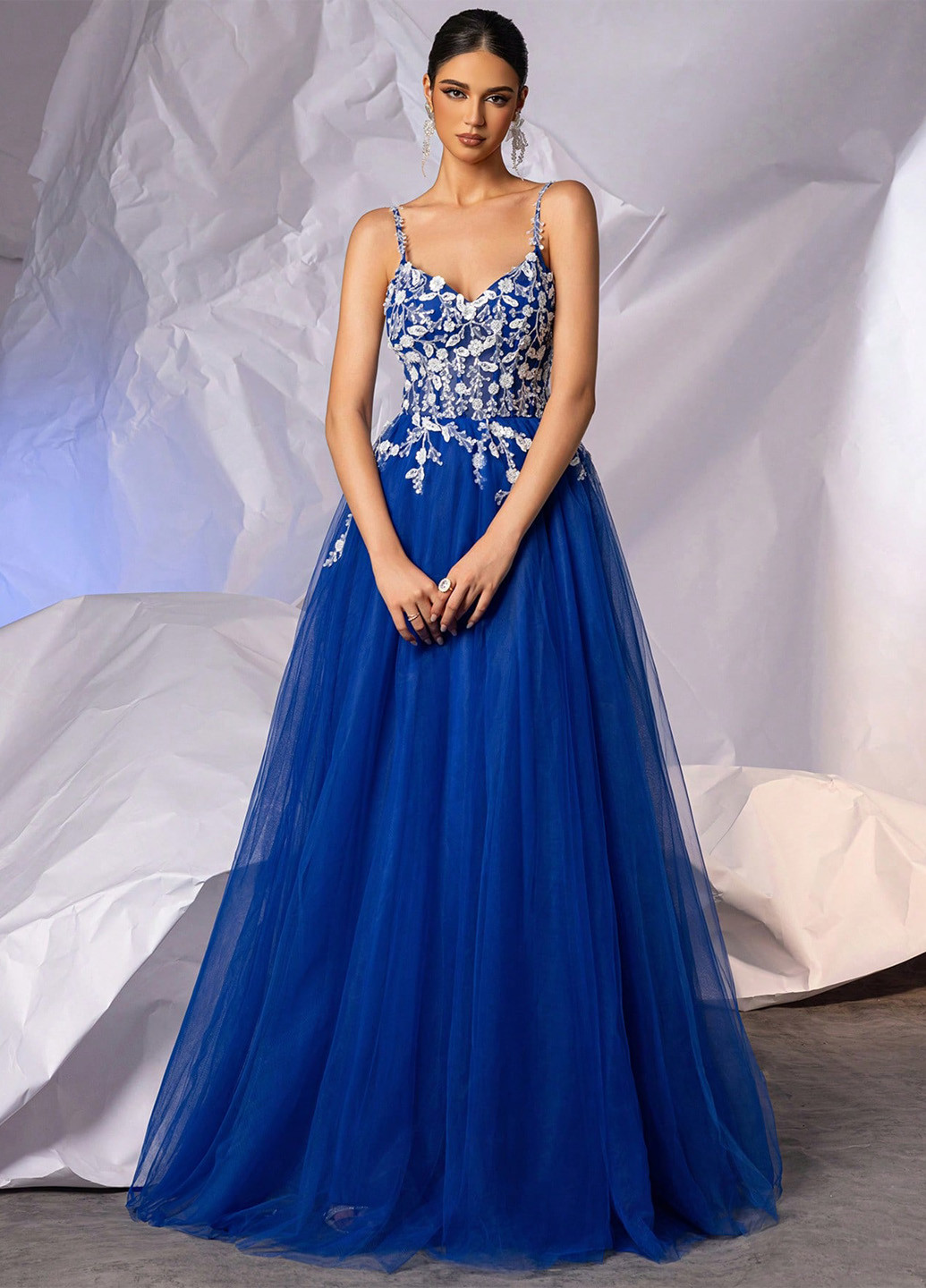 Синее вечернее платье с корсетом SHEIN с цветочным принтом