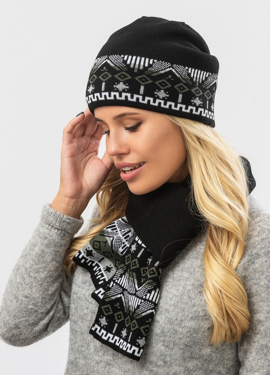 Комплект унісекс -11 Чорний (Шапка подовжена з смужкою флісу 56см-58см та Шарф 150х20см) W-Luxury 992KF (254046451)