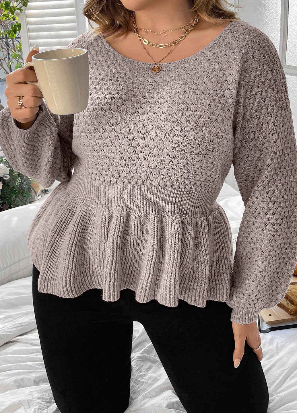 Кавовий демісезонний светр SHEIN