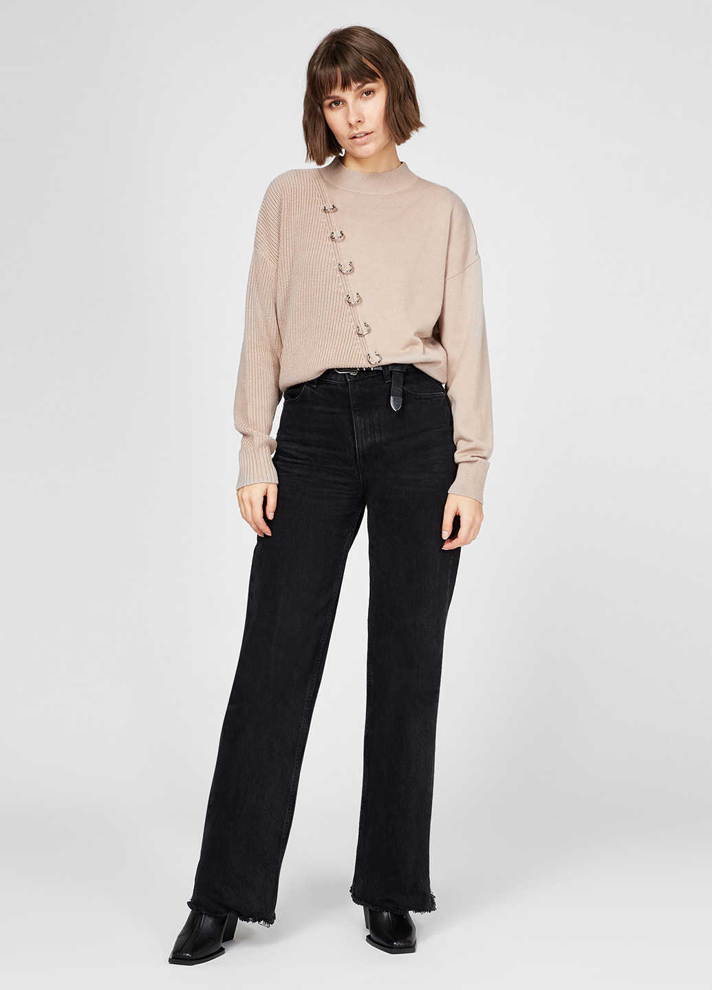 Бежевый демисезонный свитер PRPY