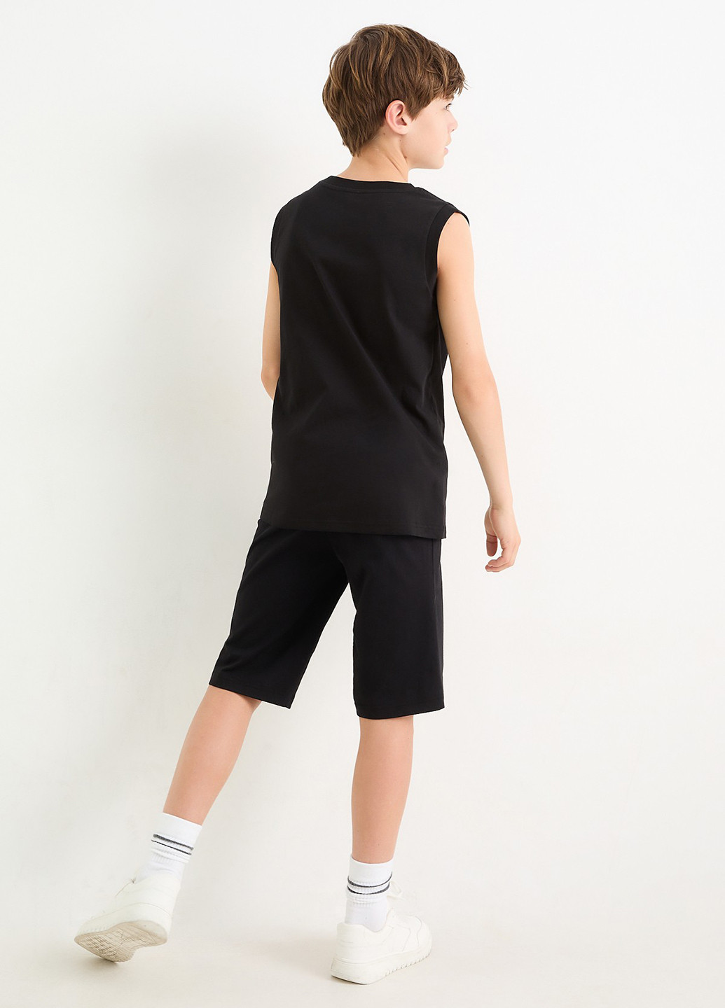 Черный летний комплект (майка, шорты) C&A