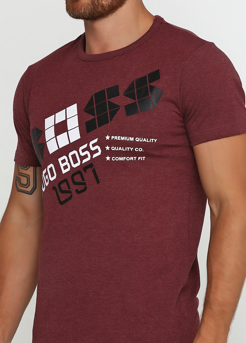 Бордовая футболка Hugo Boss