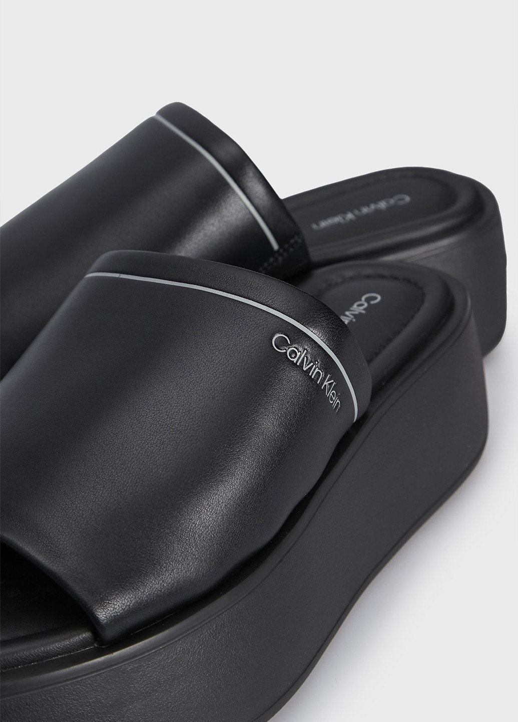 Шльопанці Calvin Klein (327666497)