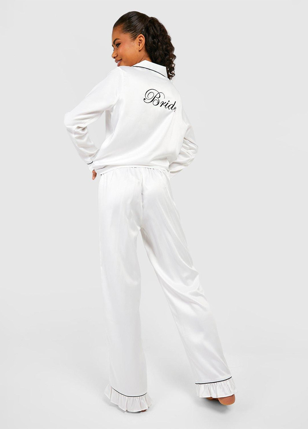 Белая всесезон пижама (сорочка, брюки) рубашка + брюки Boohoo