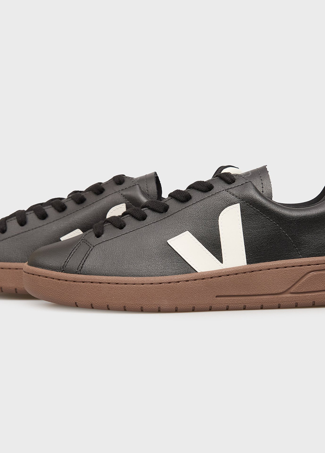 Чорні кеди Veja