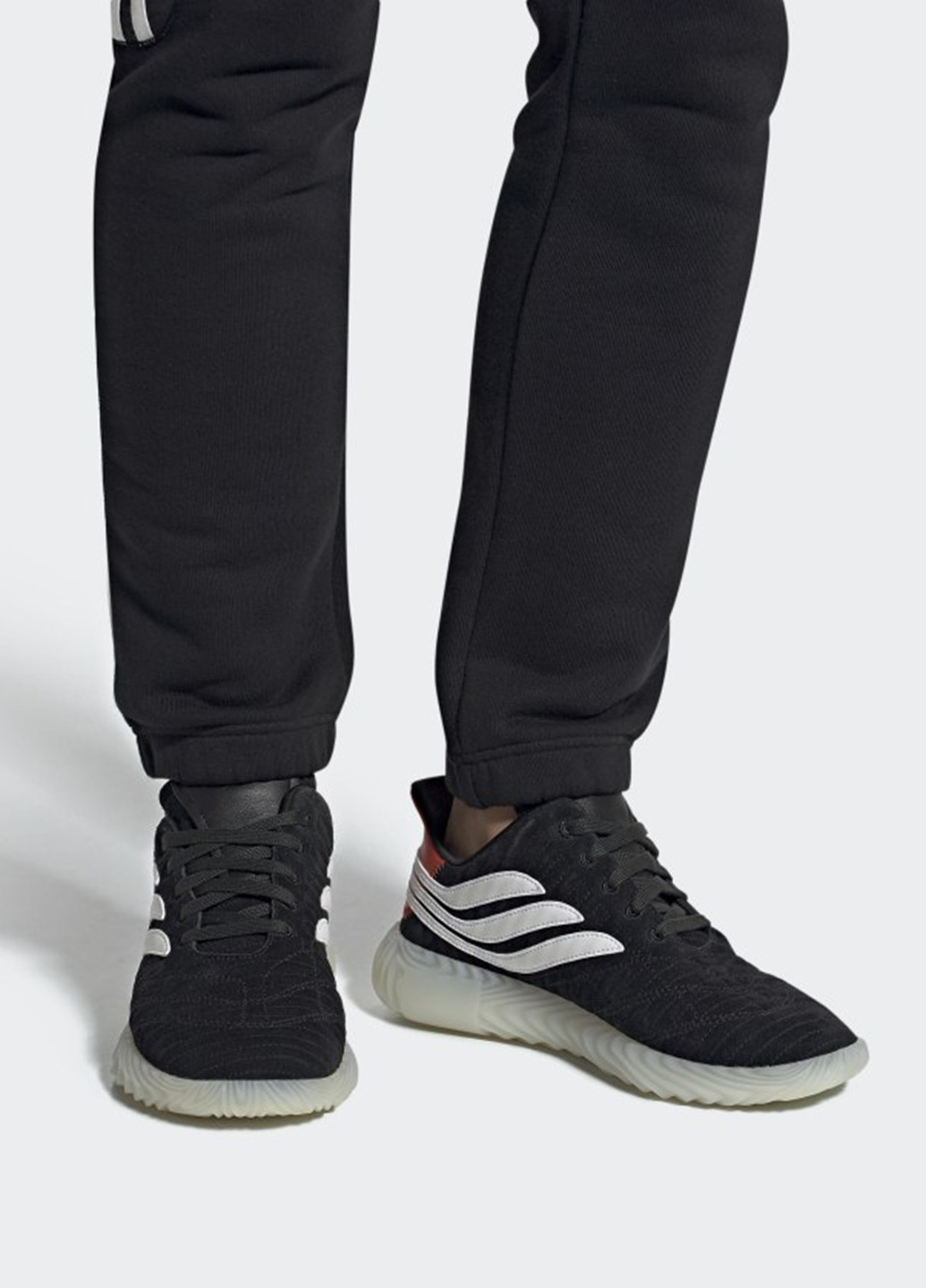 Черные демисезонные кроссовки adidas Sobakov