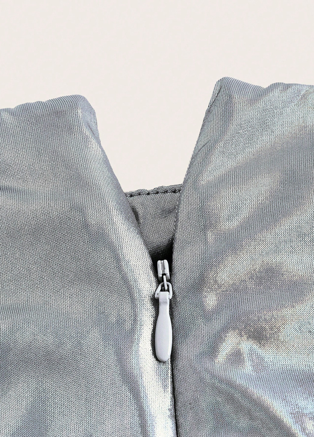 Срібний літній комплект (топ, спідниця) SHEIN