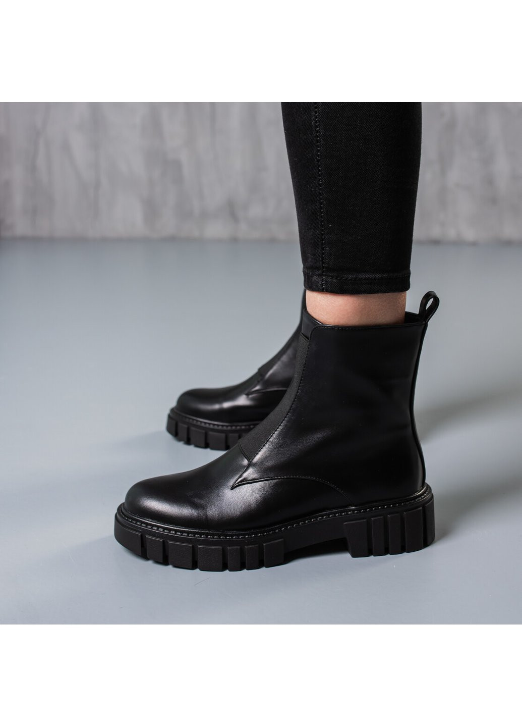 Осенние ботинки женские code 3747 36 23,5 см черный Fashion из искусственной кожи