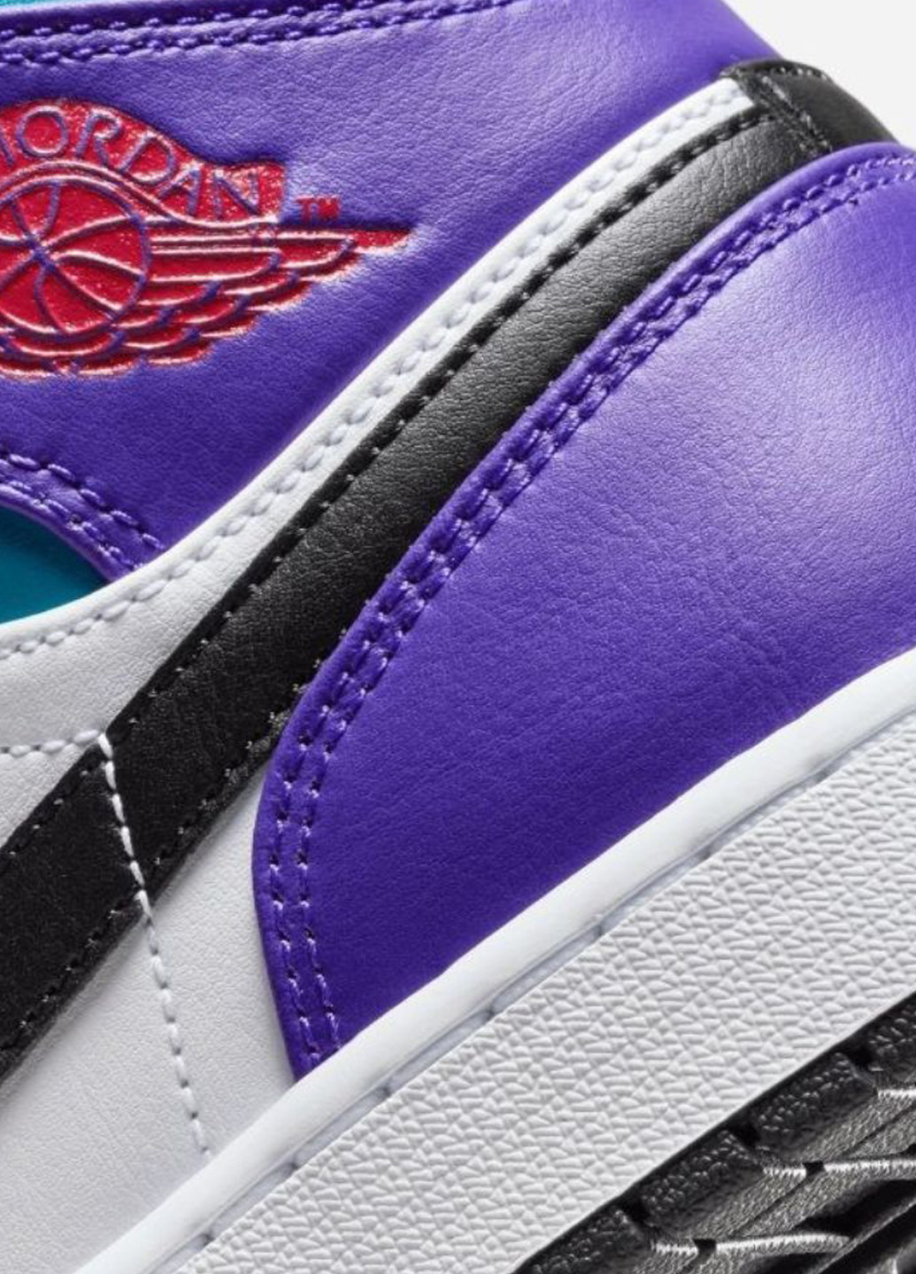 Цветные демисезонные кроссовки dq8426-154 Jordan AIR 1 MID