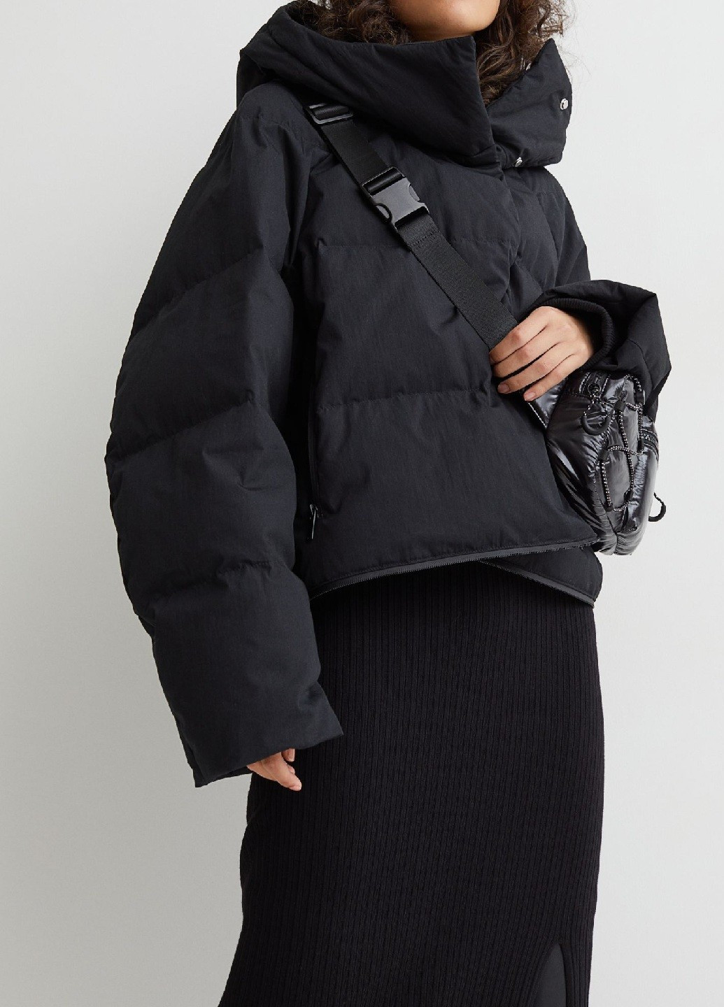 Черное зимнее Пальто H&M