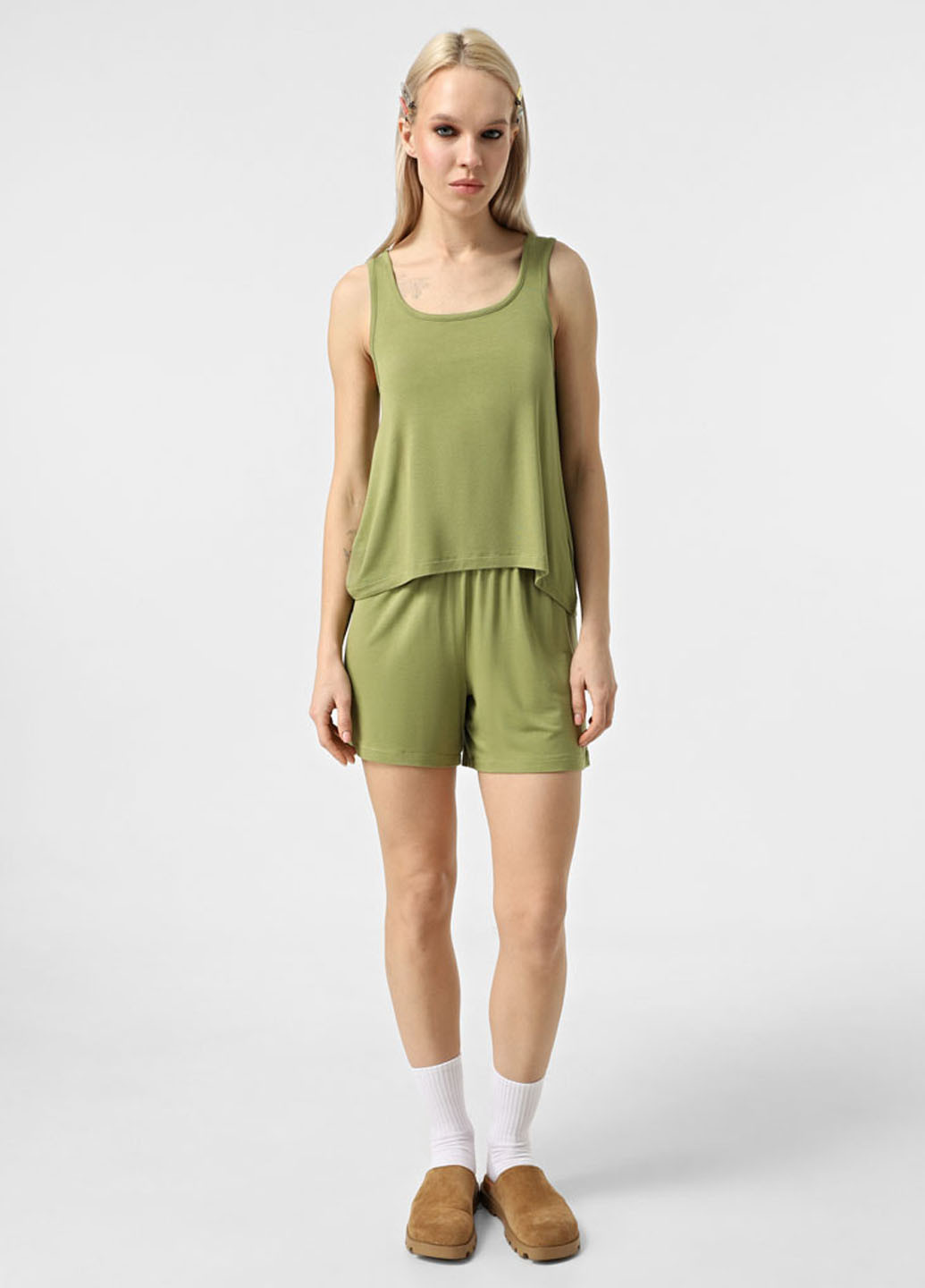 Оливкова всесезон піжама (майка, шорти) майка + шорти Promin