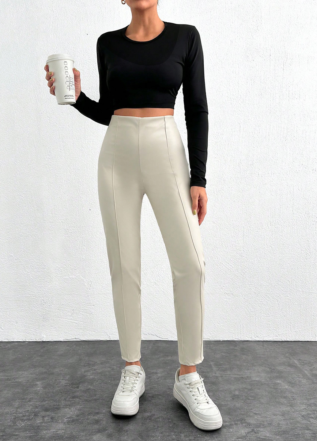 Кремовые демисезонные леггинсы SHEIN