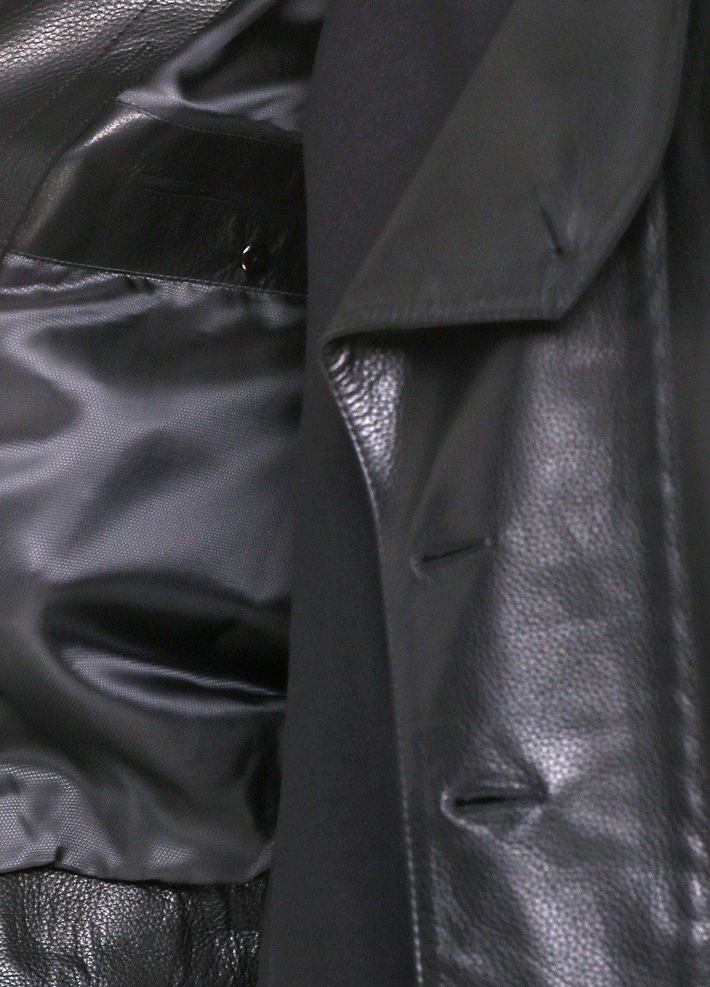 Черная демисезонная куртка кожаная Koranso