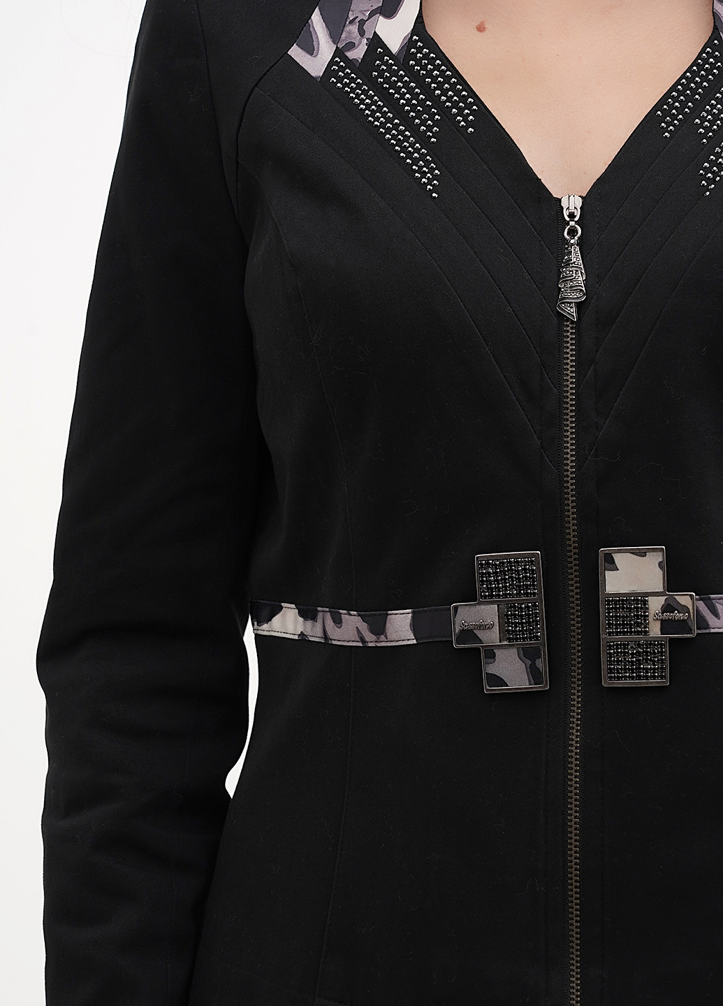 Черный женский жакет Sassofono однотонный - демисезонный