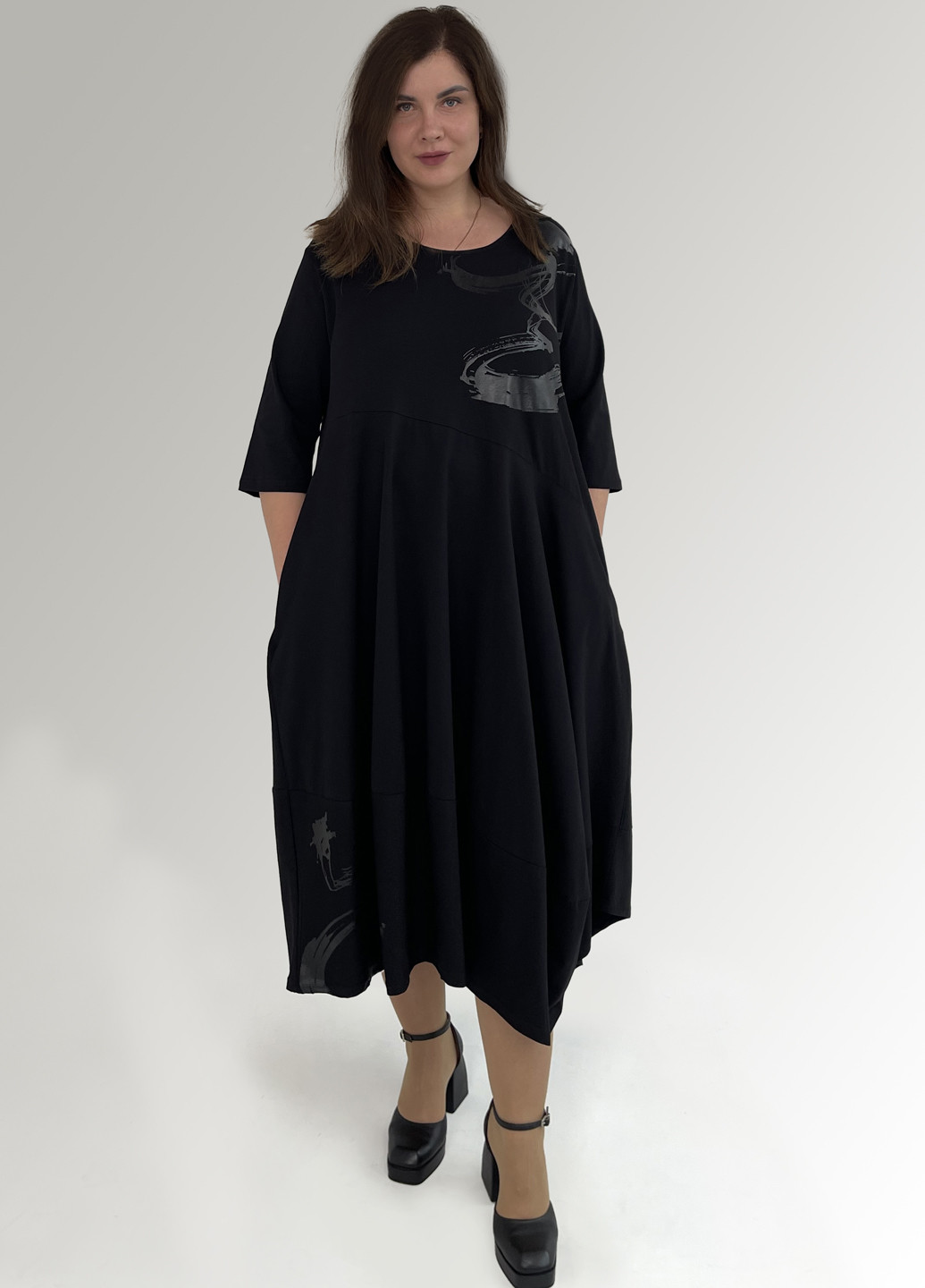 Чорна кежуал сукня а-силует Hookk Design з малюнком