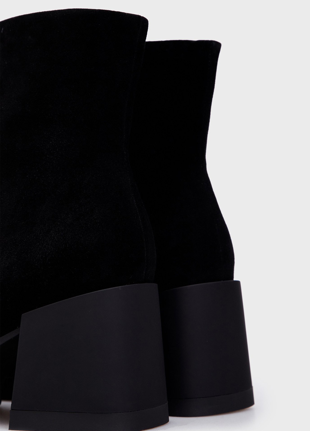 Чорні демісезонна ботильйони PRPY