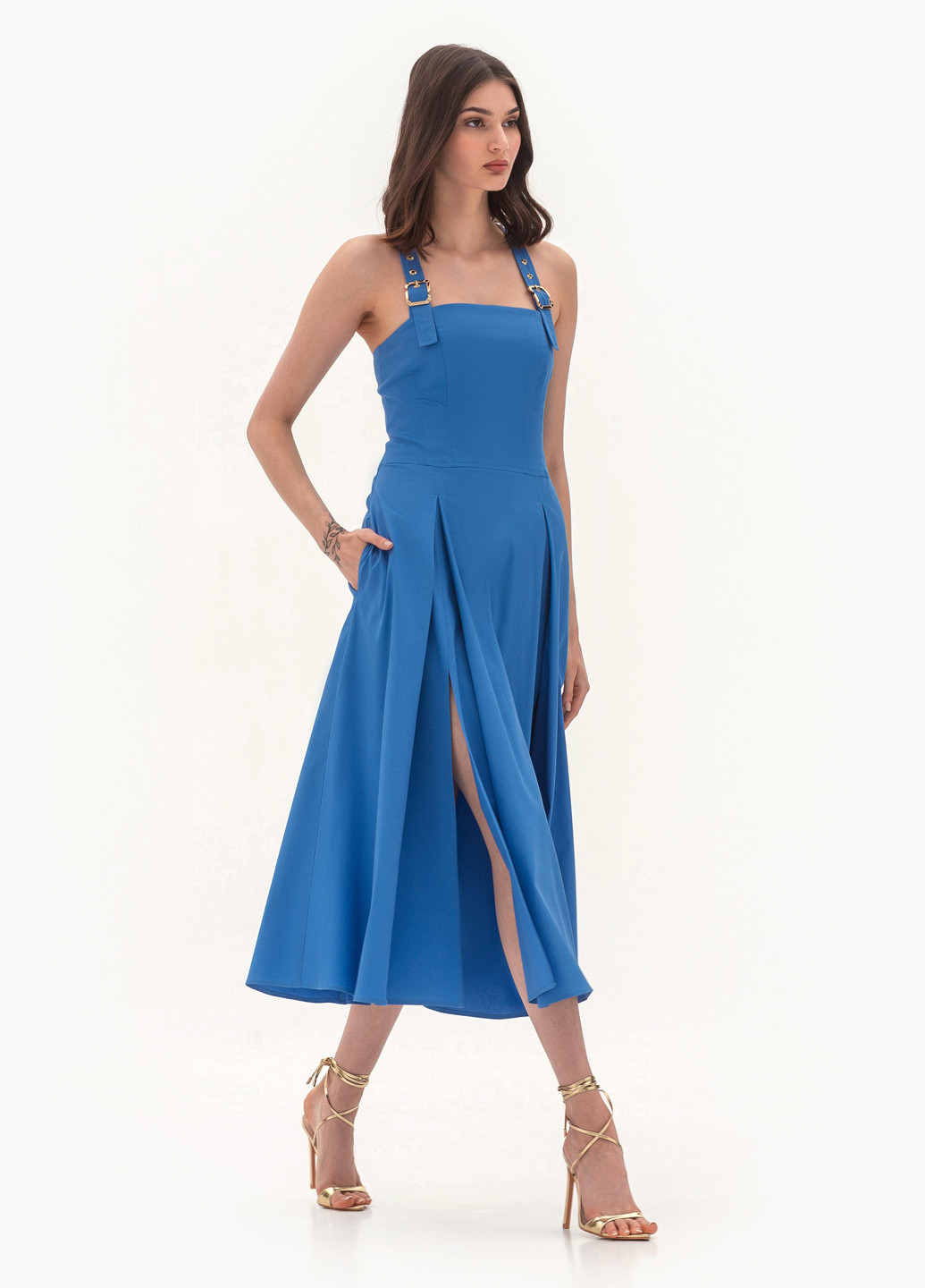 Голубое кэжуал платье клеш BGL однотонное