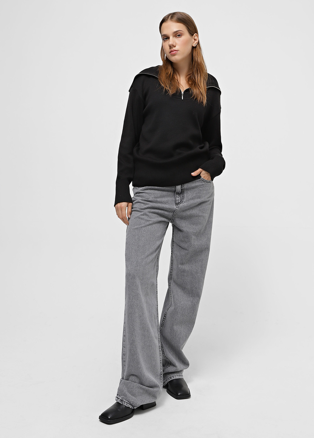 Чорний демісезонний светр Braska 018-1/301