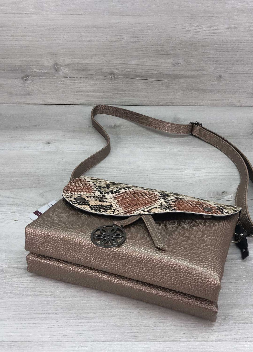 Сумка жіноча клатч крос боді екошкіра (wel-58013) Золота WeLassie (253982800)