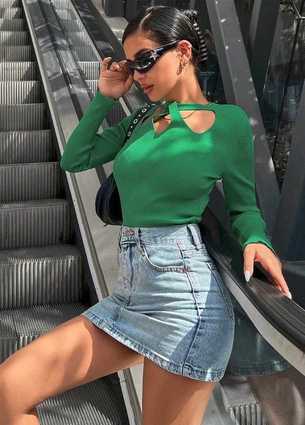 Зелений демісезонний светр SHEIN