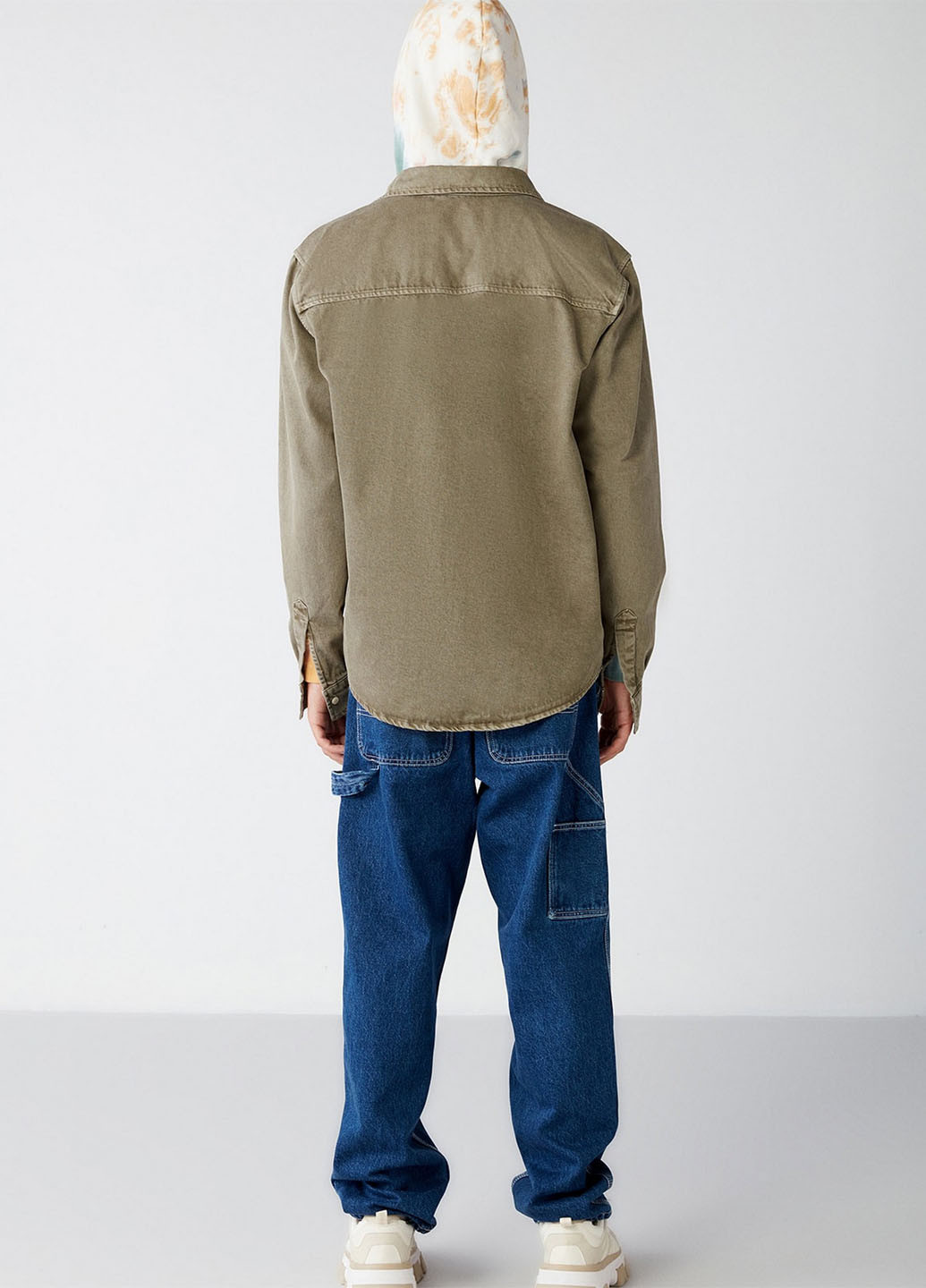 Оливковковая (хаки) джинсовая рубашка однотонная Grimelange