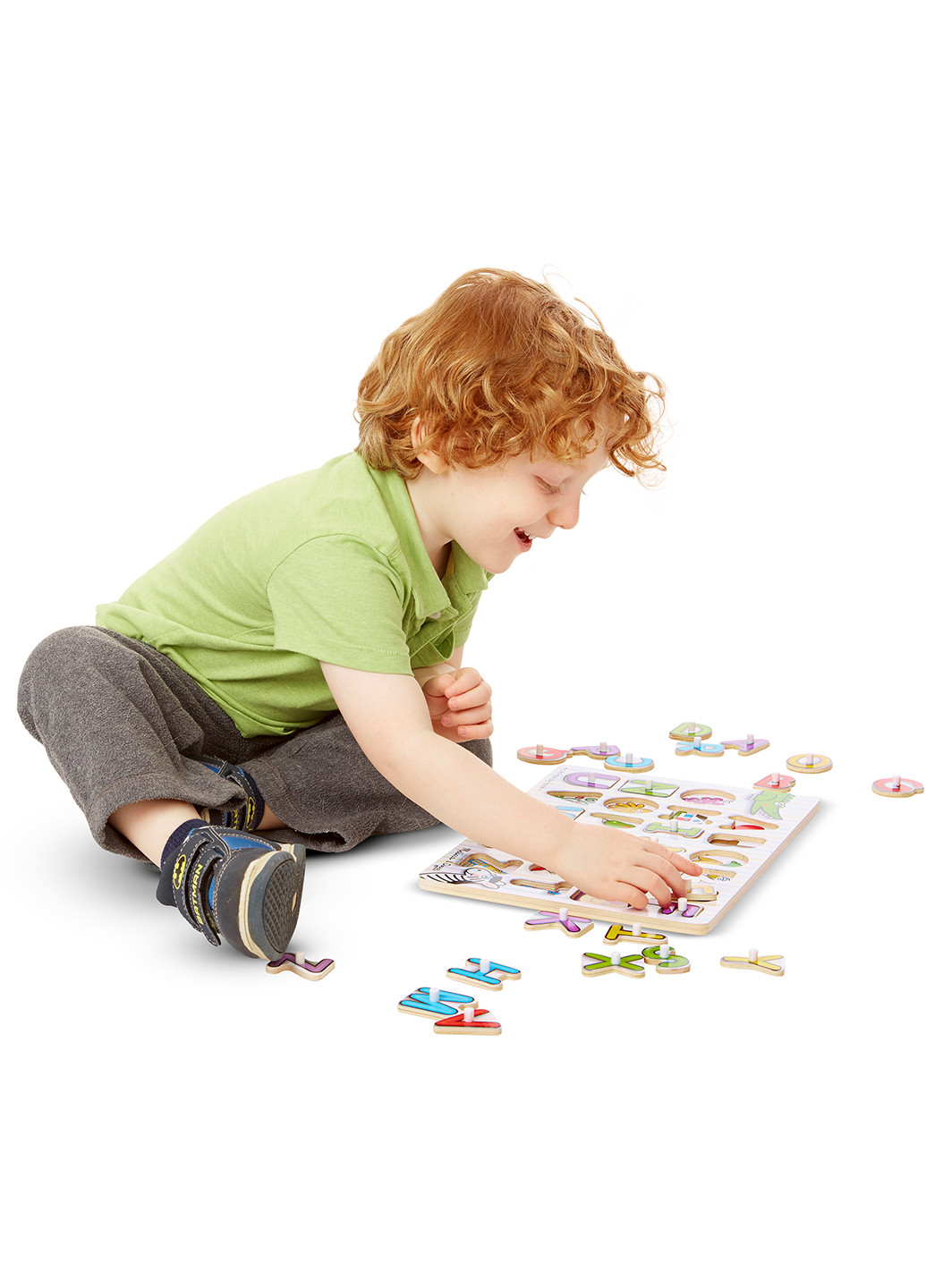 Дерев'яна рамка-вкладиш Англійська абетка, 22х29 см Melissa & Doug (251711114)