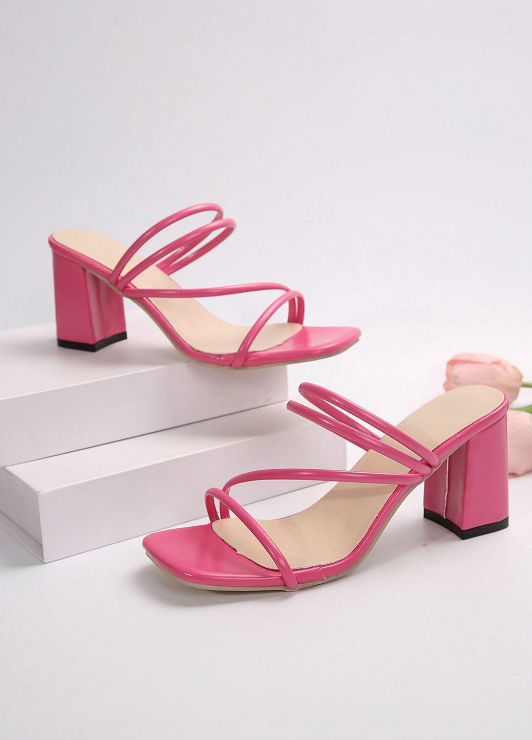 Шльопанці SHEIN (339828102)