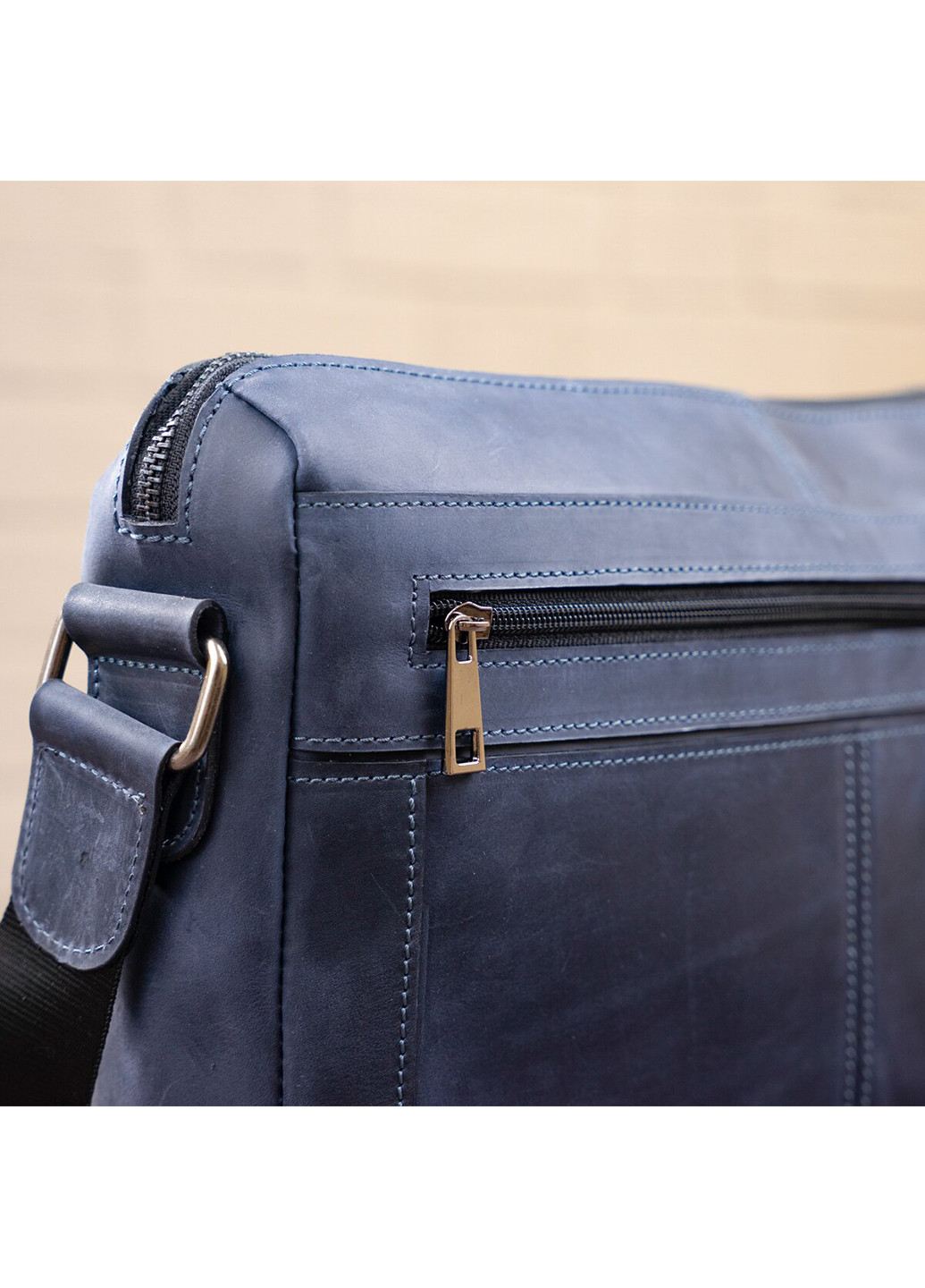 Мужская кожаная сумка для ноутбука 35х26х6 см Shvigel (252134174)