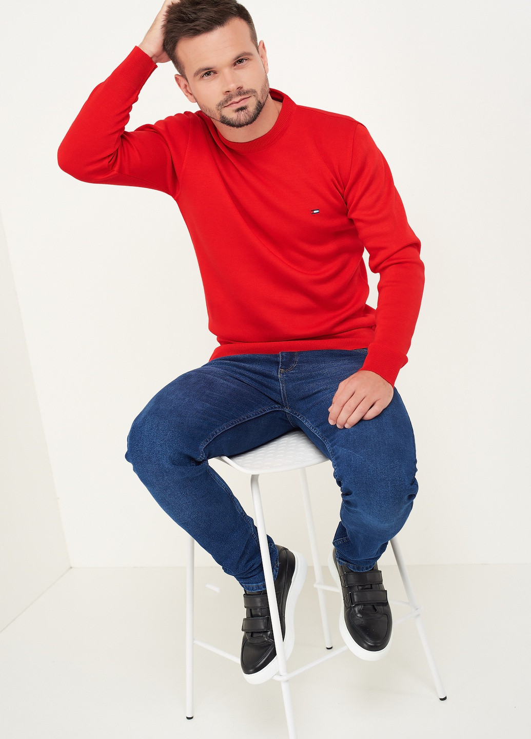 Красный демисезонный свитер CLUB JU