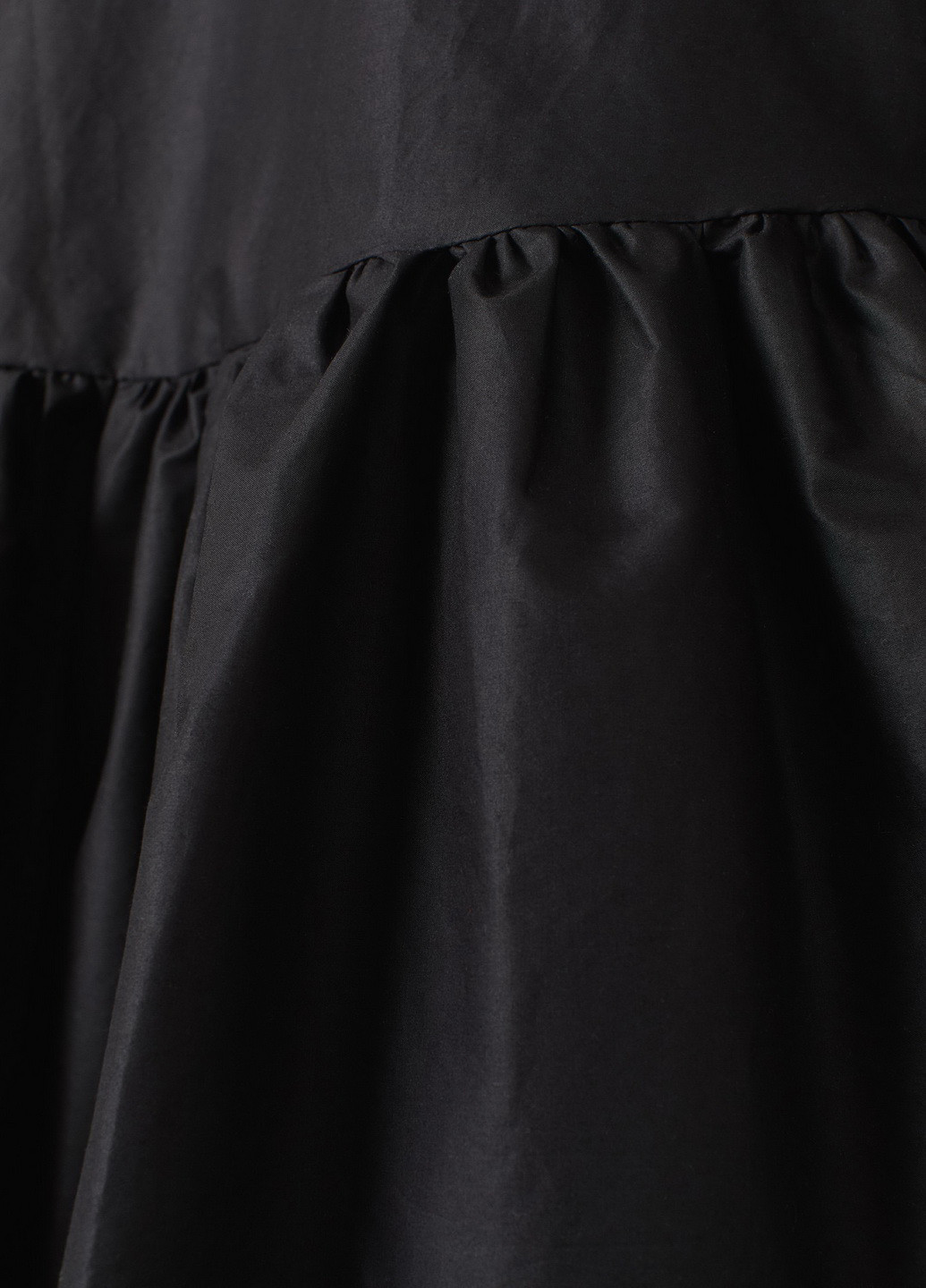 Чорна кежуал сукня а-силует H&M однотонна