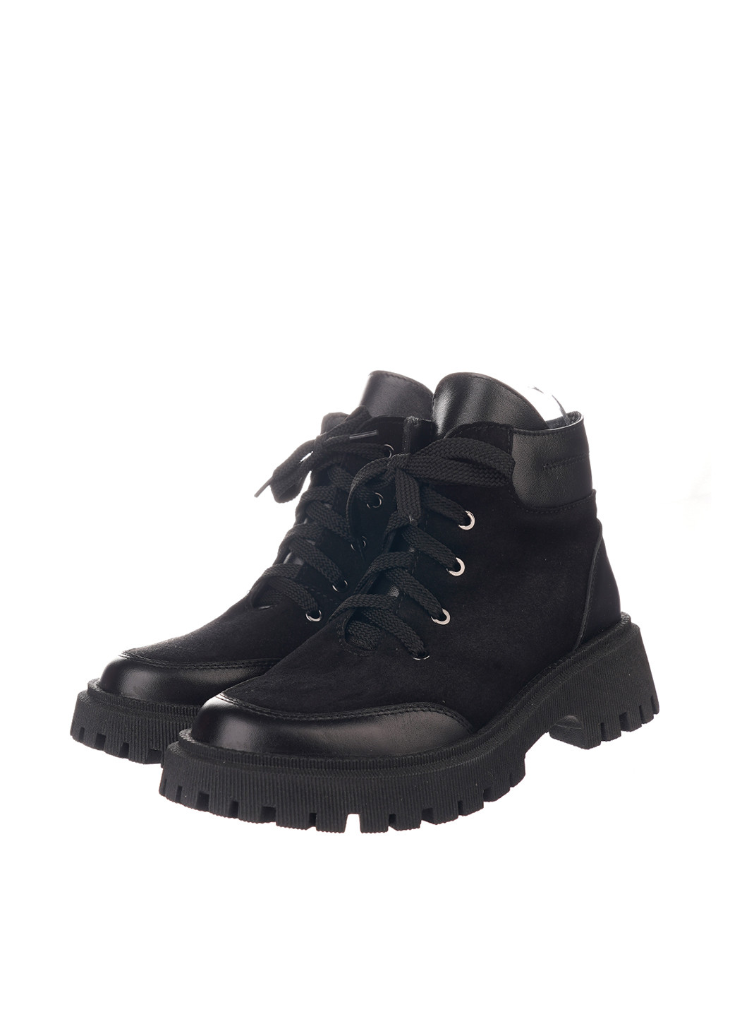 Осенние ботинки No Brand со шнуровкой, на тракторной подошве из натуральной замши