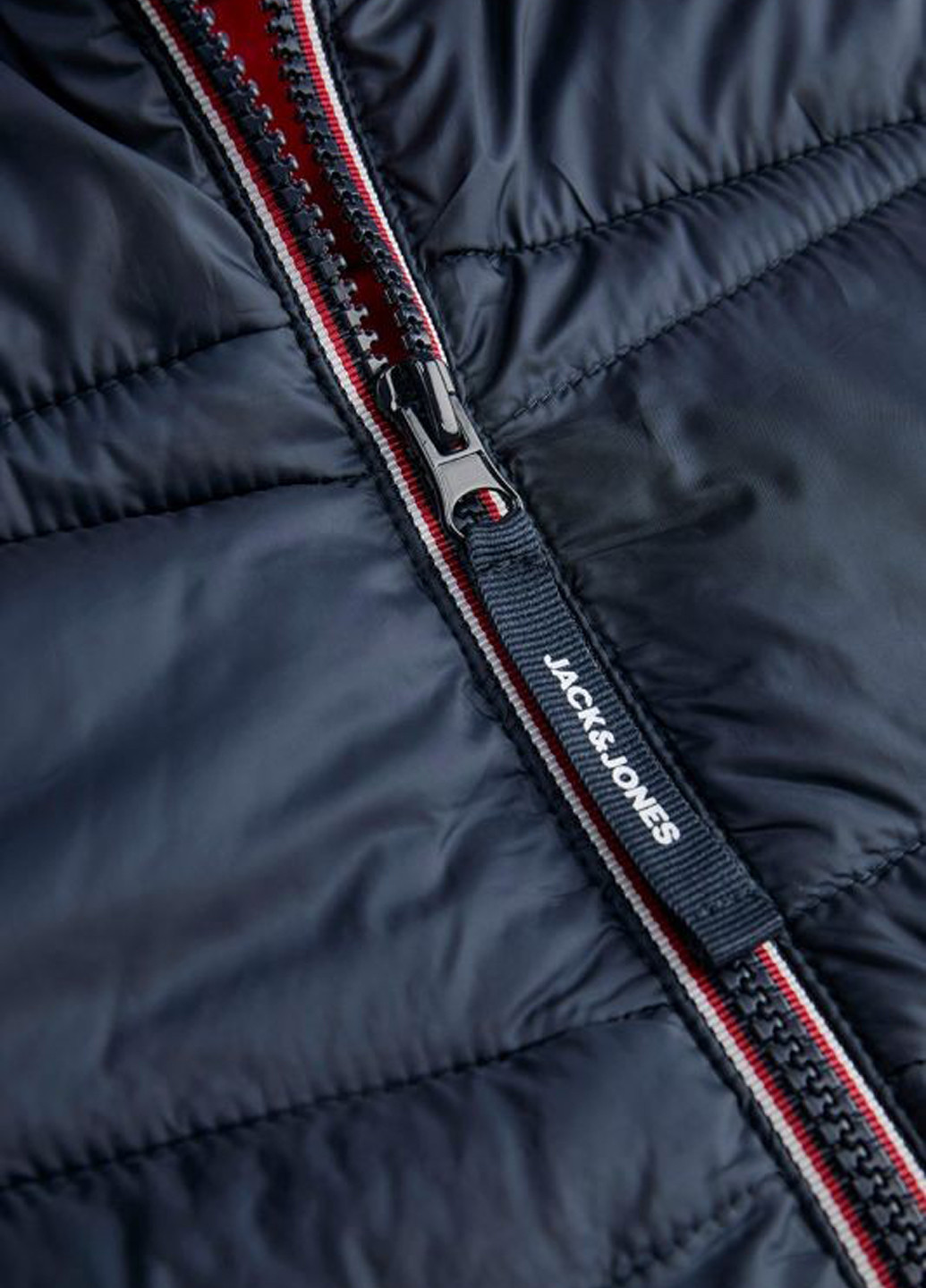 Темно-синя демісезонна куртка Jack & Jones