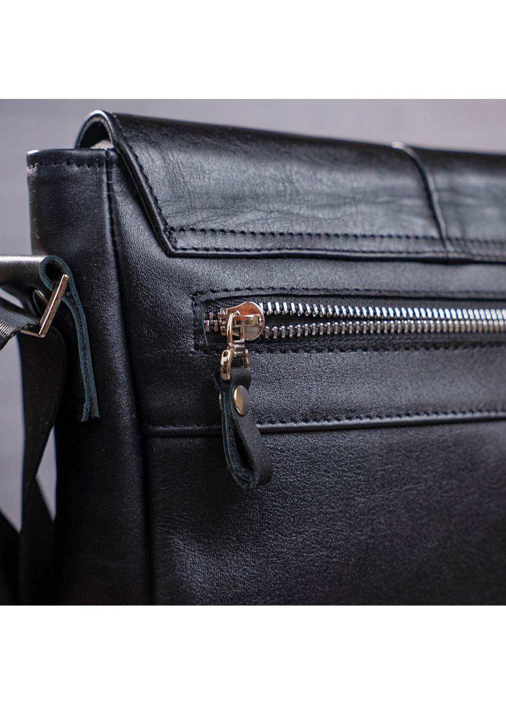 Мужская кожаная сумка 22х21х7,5 см Shvigel (252131372)