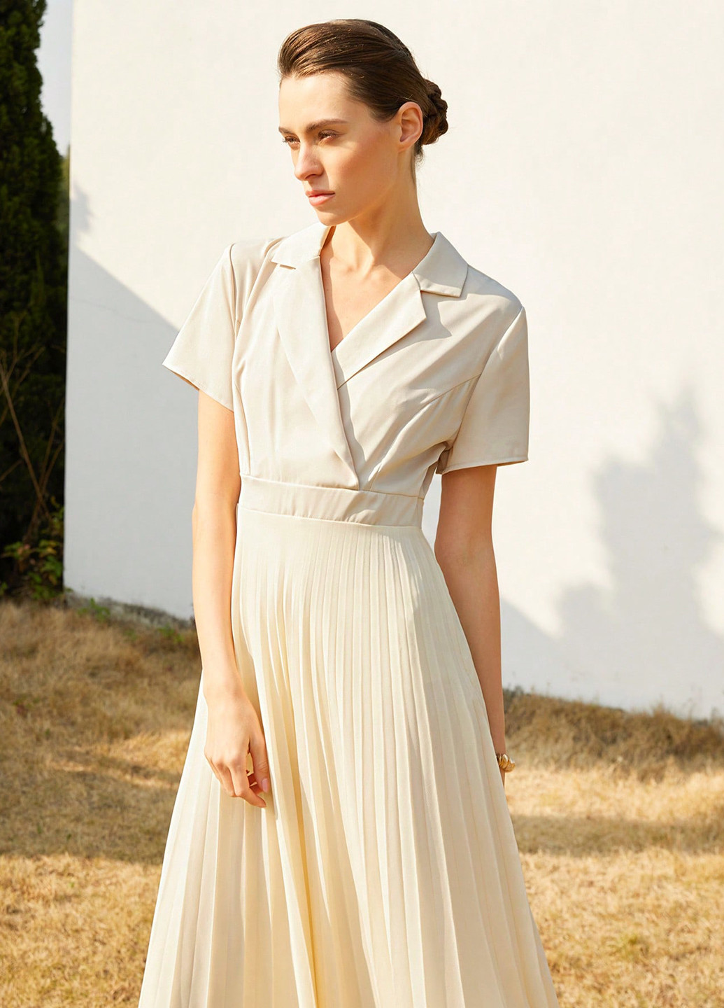 Кремова святковий, кежуал, ділова сукня сукня-сорочка, плісована SHEIN однотонна