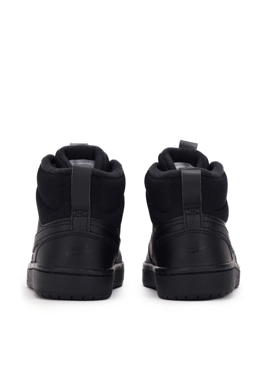 Черные спортивные осенние ботинки Nike