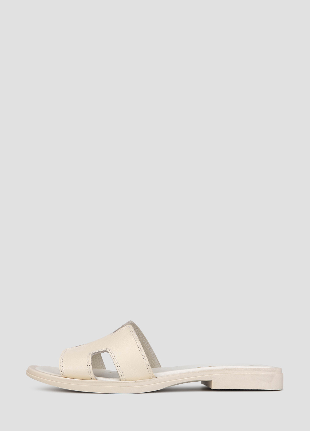 Бежевые шлёпанцы Libero