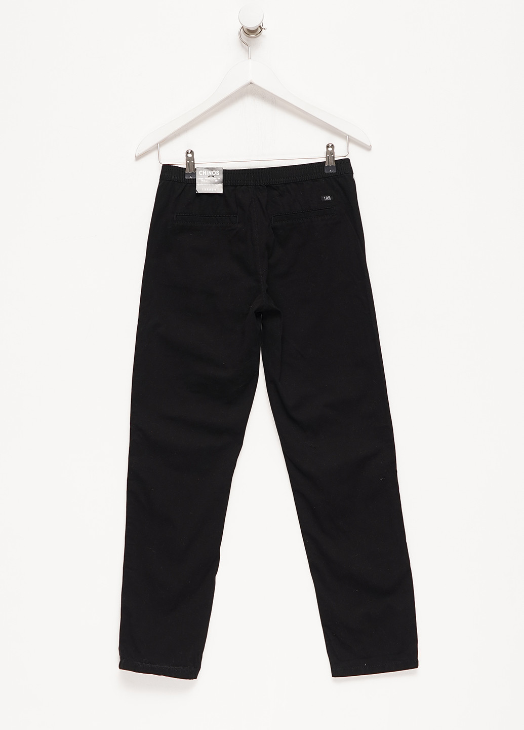 Черные кэжуал демисезонные брюки чиносы Terranova