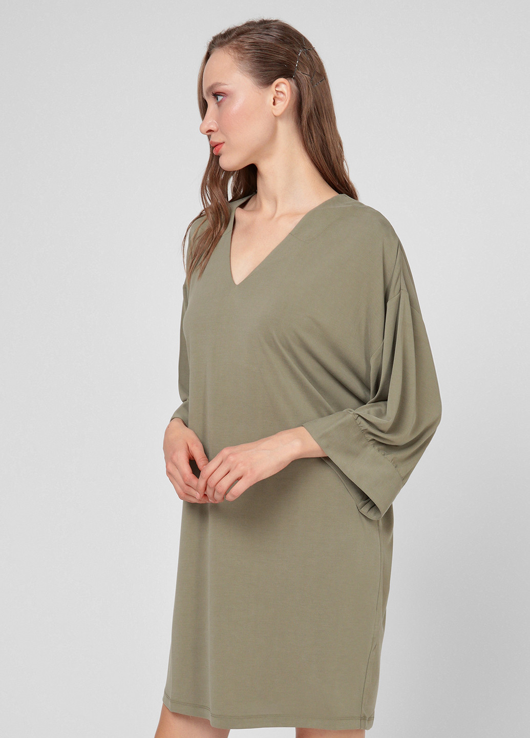 Оливковое (хаки) кэжуал платье оверсайз Replay однотонное