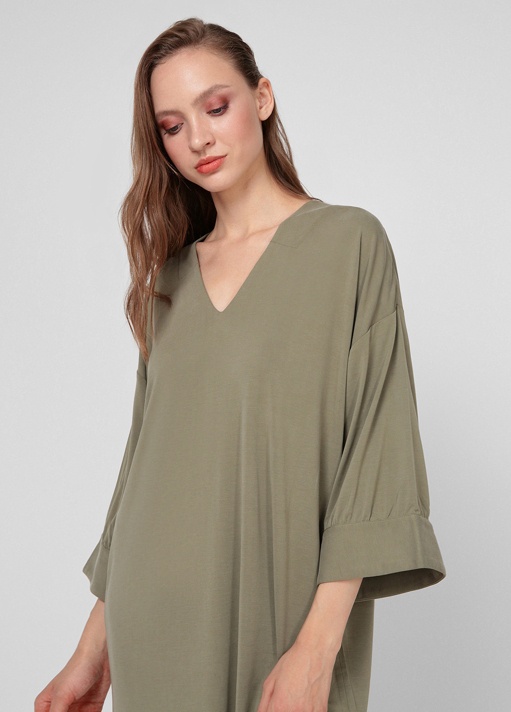 Оливковое (хаки) кэжуал платье оверсайз Replay однотонное