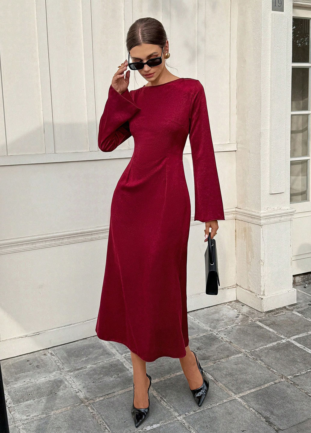 Бордовое вечернее, кэжуал платье с открытой спиной SHEIN однотонное